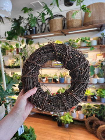 Willow Wreath Dark Brown