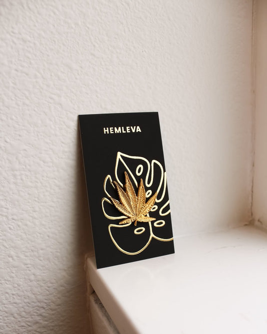 HEMLEVA Pin - Cannabis Leaf